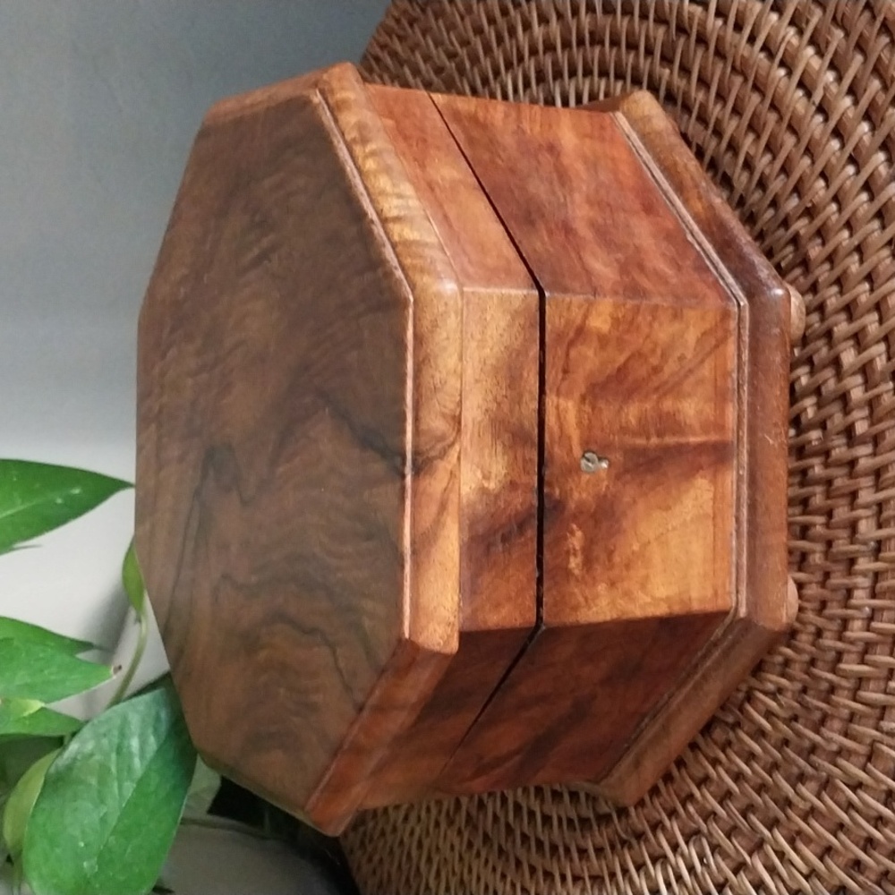 ❤️ Vintage Solid Wood Trinket Tea Box Octagonal NO KEY